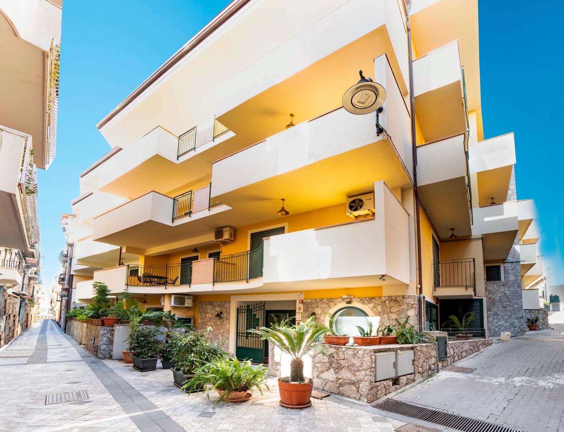 Le Tartarughe Aparthotel Letojanni Luaran gambar