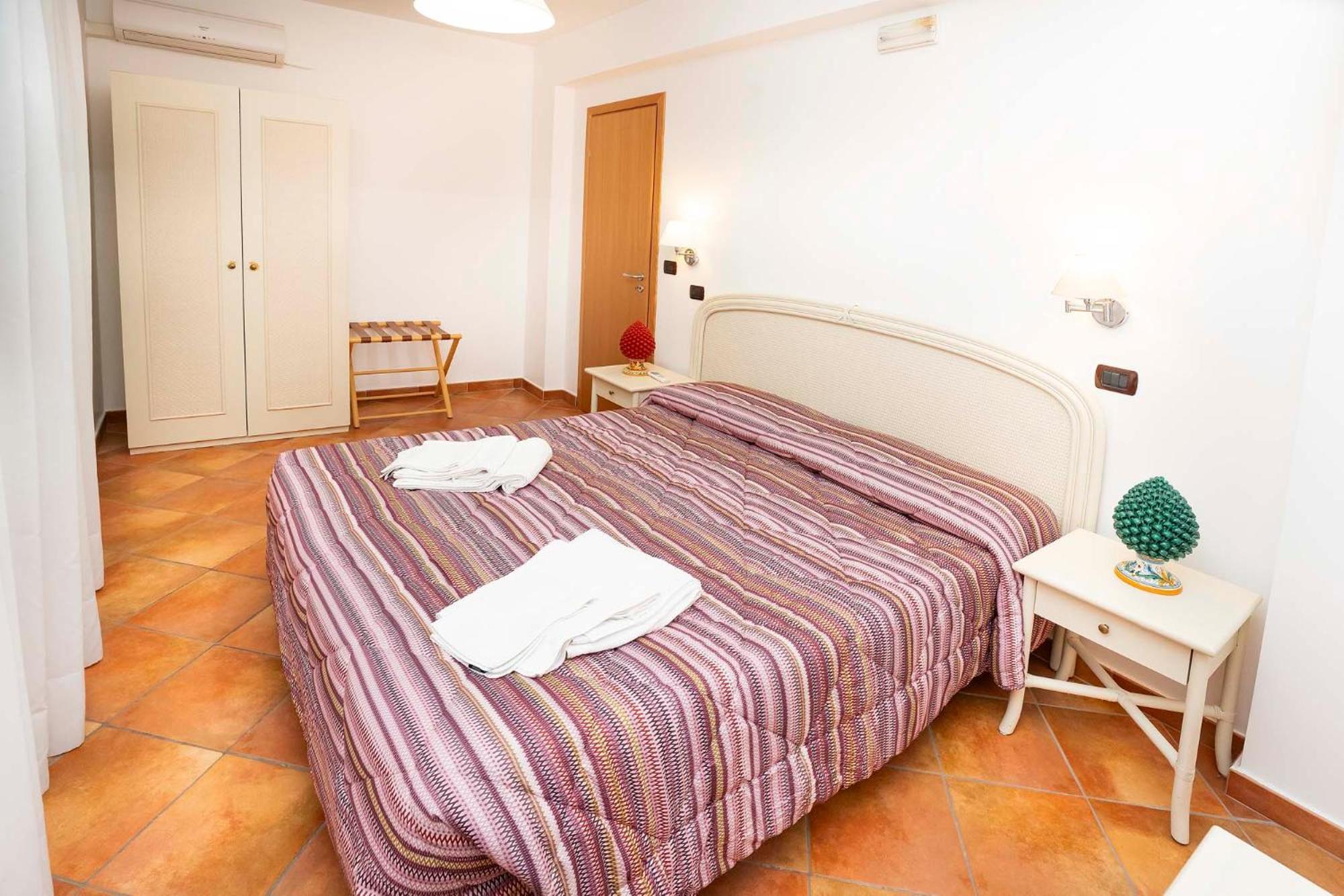 Le Tartarughe Aparthotel Letojanni Luaran gambar
