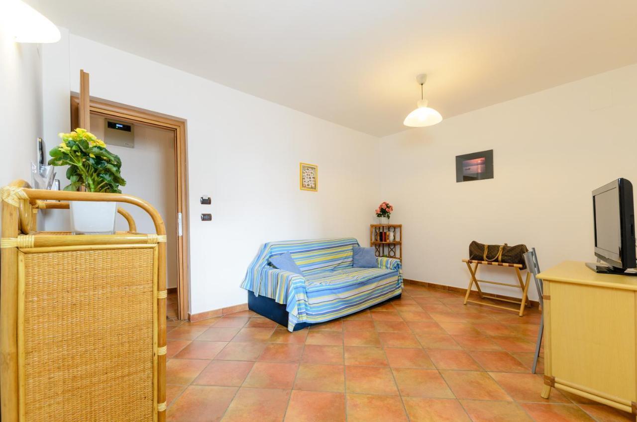 Le Tartarughe Aparthotel Letojanni Luaran gambar