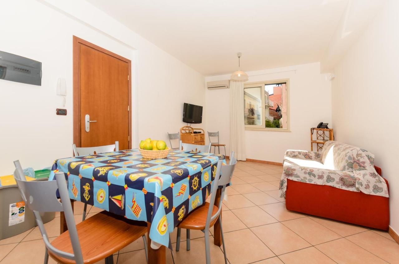 Le Tartarughe Aparthotel Letojanni Luaran gambar